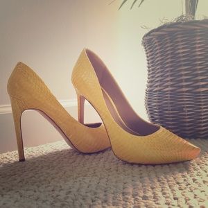 Rachel Roy Yellow Gardner Pumps